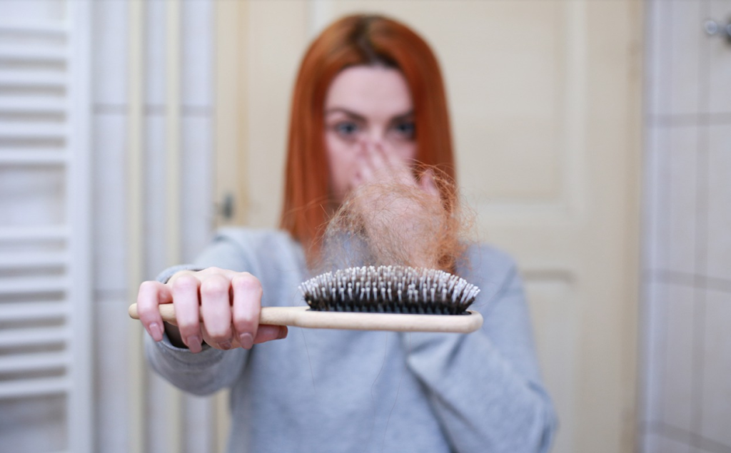 girl with comb