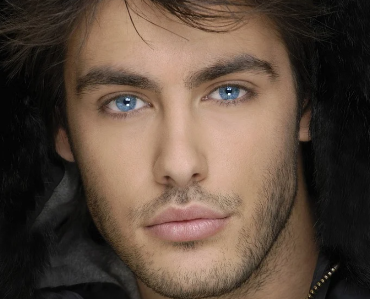 Male makeup