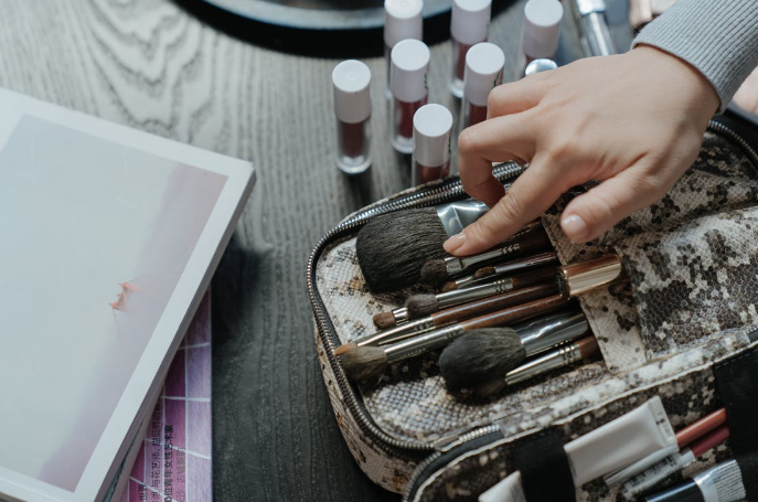 Every Beginner Needs in Their Makeup Kit